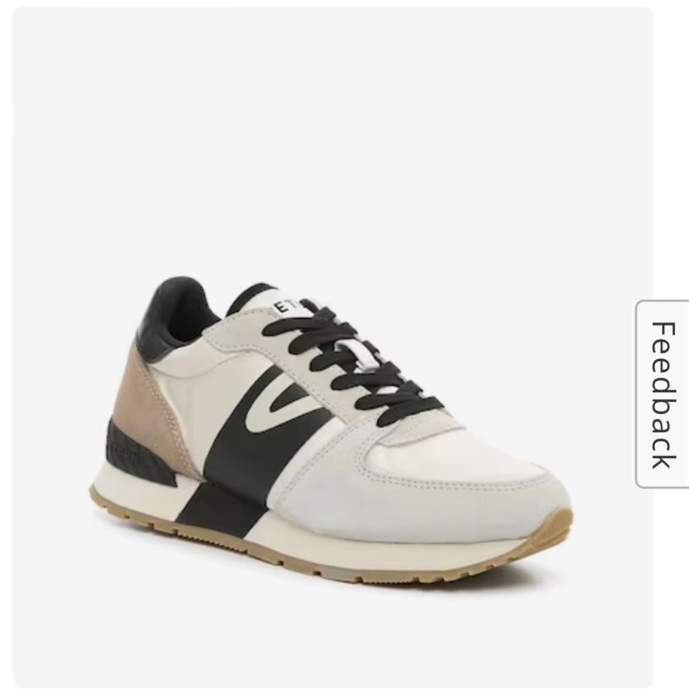 Worn once Tretorn Loyola 2 size 8.5 great condition!